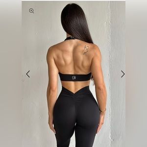 V-Back Bombshell Sportswear leggings 💕MEDIUM 💕😍